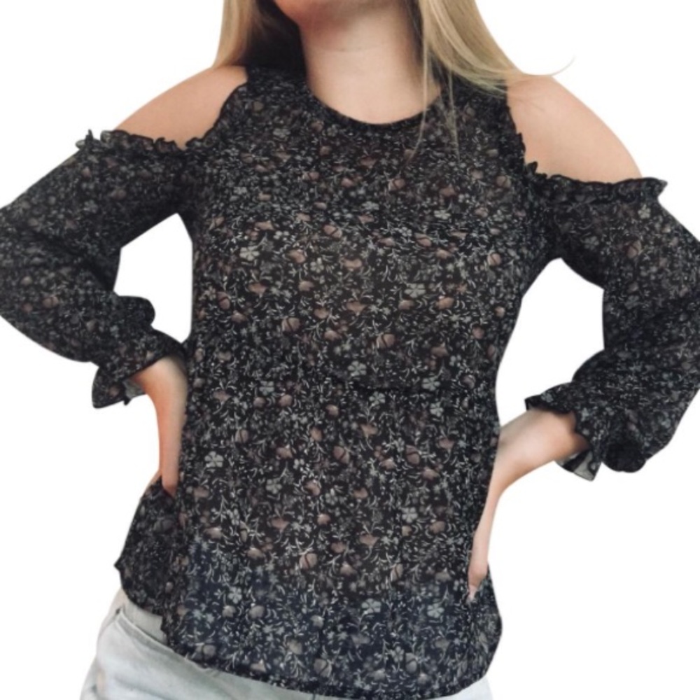 American Eagle Women’s Top- Size Small *NWT*